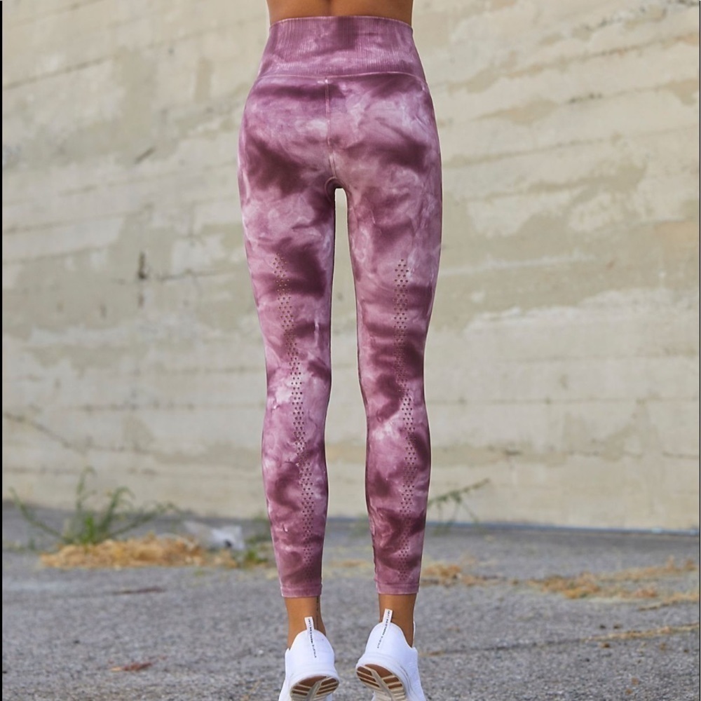 2 pairs FP movement leggings tye dye & ombré XS/S